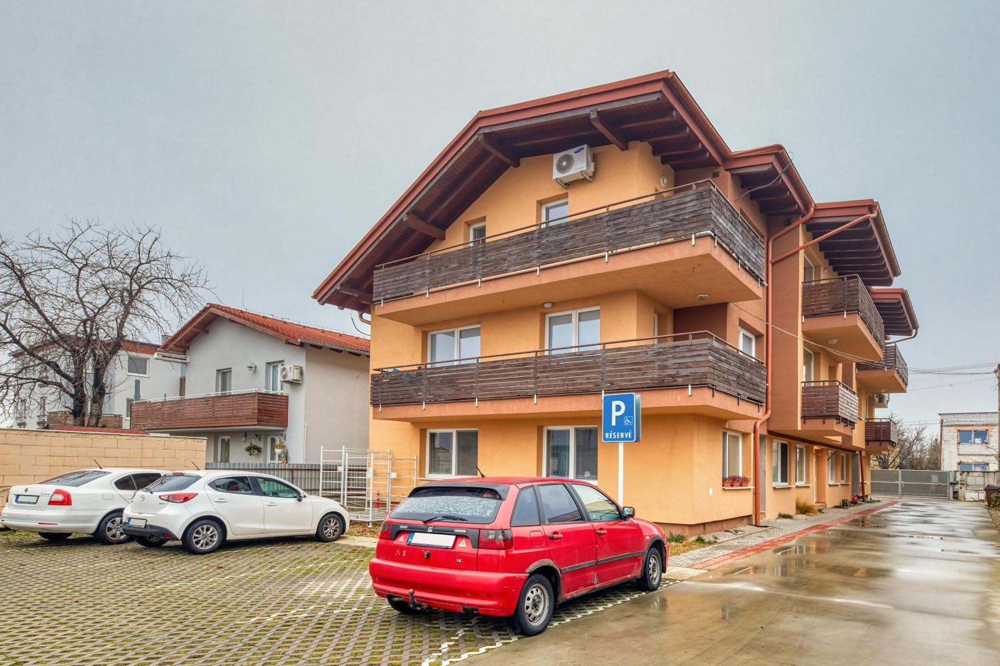 Design Apartment Братислава Экстерьер фото